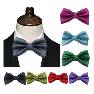 เนคไทผูกโบว์สีดำสำหรับผู้ชายดีไซน์สวย - Product Image 1