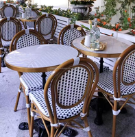 Chaises de salle à manger d'extérieur en rotin et métal imperméables pour jardin et restaurant, vente en gros directe d'usine 2025