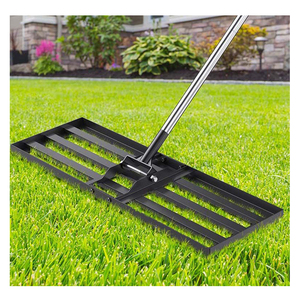 Niveleur de pelouse manuel en acier de grande taille de 30*10 pouces pour l'engrais organique <span class=keywords><strong>d</strong></span>'herbe et de sable nivelant l'<span class=keywords><strong>entretien</strong></span> du gazon de la cour du jardin - Product Image 1