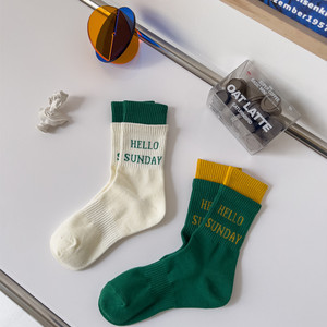 Chaussettes en vrac OEM 2026 Hello Sunday Crew Patchwork en coton pour le printemps et l'été, idéales pour le sport et le fitness, style classique rétro unisexe - Product Image 3