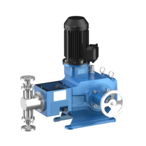 Pompe doseuse à piston à débit réglable |   Moteur OEM compatible pour l'utilisation industrielle des eaux usées et pétrochimiques - Product Image 1