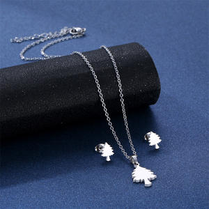 Barato nuevo acero inoxidable árbol de Navidad pendientes collar Conjunto para las mujeres, accesorio de dos piezas al por mayor - Product Image 2