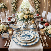 Assiettes en céramique bleues et blanches peintes à la main, service de vaisselle en porcelaine vintage romantique, assiettes de présentation pour événements de mariage et traiteur