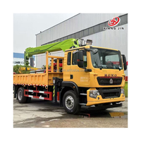 Camion-grue sur roues de 10 tonnes avec flèche télescopique, moment de charge élevé, hauteur de levage de 21,8 m, composants essentiels de boîte de vitesses et de moteur à vendre