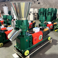 Machine compacte de fabrication de granulés d'aliments pour animaux pour les fermes avicoles et d'élevage