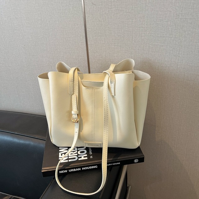 Solid Color Large Capacity Straps Zip Closure Waterproof Anti-Theft Lady Fashionable PU Tote Bag for Women Daily Use