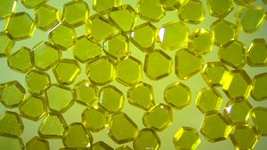 Single kristal 111 sisi MCD Die HPHT berlian sintetis hitam abrasif untuk kawat gambar persegi - Product Image 6