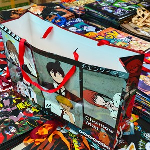 92 Tipos de Bolsas de Papel de <span class=keywords><strong>Anime</strong></span> Japonés de 59.5cm*42cm*18cm, Bolsas de Papel de Regalo para <span class=keywords><strong>Anime</strong></span> Expo, Bolsas de Regalo de Dibujos Animados Japoneses - Product Image 1
