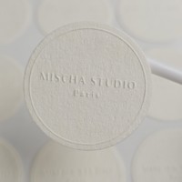 Autocollants personnalisés en feuille d'argent, surface miroir, imperméables, cercle en relief, logo en relief pour animaux de compagnie, étiquette durable, emballage écologique
