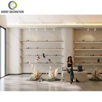 Meuble de rangement d'angle pour magasin de chaussures