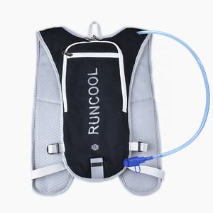 Sac <span class=keywords><strong>à</strong></span> dos pour le cyclisme, la randonnée, l'escalade Sac <span class=keywords><strong>à</strong></span> dos de chameau Sac <span class=keywords><strong>à</strong></span> dos pour l'hydratation Sac <span class=keywords><strong>à</strong></span> dos pour la course Sac d'hydratation isolé - Product Image 1