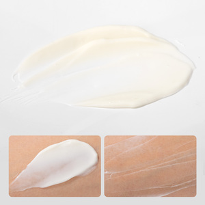 <span class=keywords><strong>Accélérateur</strong></span> <span class=keywords><strong>de</strong></span> <span class=keywords><strong>bronzage</strong></span> <span class=keywords><strong>naturel</strong></span>, hydratant et réparateur, sensation légère, formule à absorption rapide, 200 ml - Product Image 3
