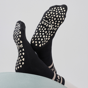 Chaussettes de sport tricotées à cheville haute personnalisées avec poignée de serrage de tête Chaussettes antidérapantes Chaussettes de yoga Pilates - Product Image 3