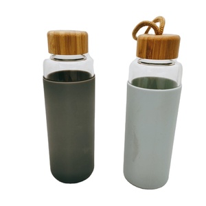 Chai Nước Thủy Tinh Borosilicate Với Ống Bọc Silicat - Product Image 2