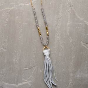 <span class=keywords><strong>Collana</strong></span> NM20672 in Stile Bohémien <span class=keywords><strong>con</strong></span> <span class=keywords><strong>Perline</strong></span> di Quarzo, <span class=keywords><strong>Lunga</strong></span> Nappa e Ciondolo <span class=keywords><strong>con</strong></span> Catena Placcata Oro - Product Image 3