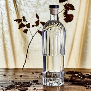 Botella de Vidrio Transparente de 500 ml para Licores, Botella Vacía Hermética para <span class=keywords><strong>Vodka</strong></span>, Tequila, Ron, Vino Casero, Estándar de Exportación, Venta al por Mayor de Fábrica - Product Image 1