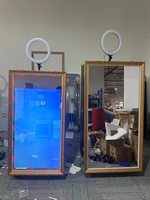 Cabina de Fotos Retro de 65 Pulgadas con Maleta de Transporte, Kiosco Digital para Selfies con Anillo de Luz para Bodas y Eventos