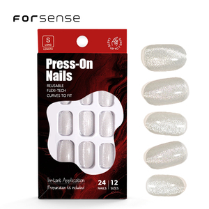 Oeil de chat brillant presse sur les <span class=keywords><strong>ongles</strong></span> court rond aimant <span class=keywords><strong>faux</strong></span> ongle magnétique gros paillettes holographique <span class=keywords><strong>faux</strong></span> <span class=keywords><strong>ongles</strong></span> art 3d conception personnalisée - Product Image 6
