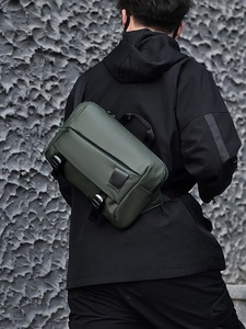 Riñonera Unisex Personalizada con Diseño a Rayas, Impermeable, para Deportes al Aire Libre, con Cierre de Cremallera - Product Image 5