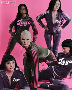 Chándal de terciopelo a rayas de <span class=keywords><strong>color</strong></span> con logotipo personalizado, traje de jogging de otoño, chándal de mujer, chaqueta de terciopelo <span class=keywords><strong>rojo</strong></span> y conjunto de pantalones de dos piezas para correr - Product Image 6