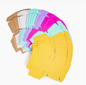 Custom Logo Gegolfd Opvouwbare Kraftpapier Verpakking Kartonnen Verzending Mailer Dozen - Product Image 2