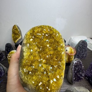 คริสตัลสีเหลืองสวยงามแบบขายส่ง - ของตกแต่งคริสตัลอเมทิสต์สไตล์โบฮีเมียนพร้อมประดับด้วยสีขาว - Product Image 6