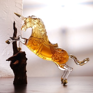 Eenhoorn En Paard Vorm Karaf 1000 Ml Hoge Borosilicaatglas Wijnfles Duurzaam En Elegant Ontwerp - Product Image 6