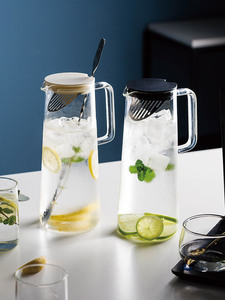 Carafe à eau en verre de 48 oz avec couvercle en acier inoxydable, carafe pour boissons froides, pichet à jus de citron - Product Image 4