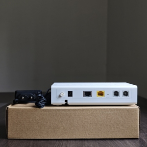 Modem à fibre optique à vente chaude ZC-512N XGS-PON 1*10GE+1*GE+2POTS Prix d'usine - Product Image 4