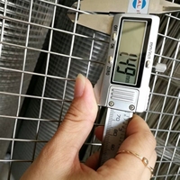 Fil de fer galvanisé en acier au carbone BWG 17, treillis soudé 3/8 pour l'élevage animal ou l'ingénierie de construction
