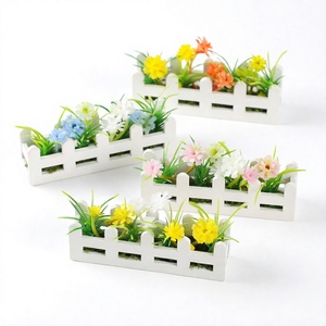 Clôture miniature en plastique pour jardin de fleurs, décor de maison de poupée, clôture florale faite à la main pour mini-scène BJD - Product Image 3