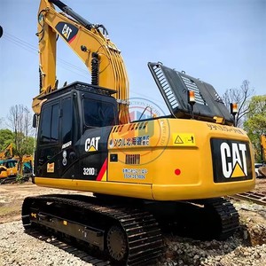 Excavadora de cadenas CAT 320D de 22 toneladas, máquina usada para movimiento de tierras con componentes principales del motor - Product Image 1