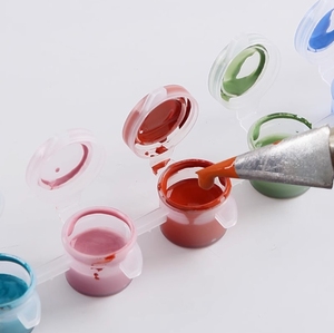 Cerámica de <span class=keywords><strong>color</strong></span> personalizada al por mayor Pinta tu propia cerámica Diy 6x5ml <span class=keywords><strong>pintura</strong></span> líquida de cerámica <span class=keywords><strong>pintura</strong></span> de porcelana - Product Image 2