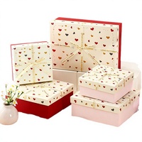 Boîte cadeau en papier recyclé à imprimé cœur mat multi-tailles avec couvercle rigide et nœud en ruban pour la Saint-Valentin, les mariages, les anniversaires