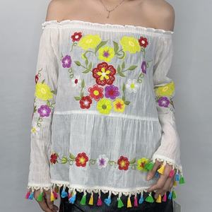 Blusa de Mujer Nueva, Casual, de Algodón y Lino, con Bordado de Encaje Blanco, Manga Larga, Color Blanco - Product Image 2