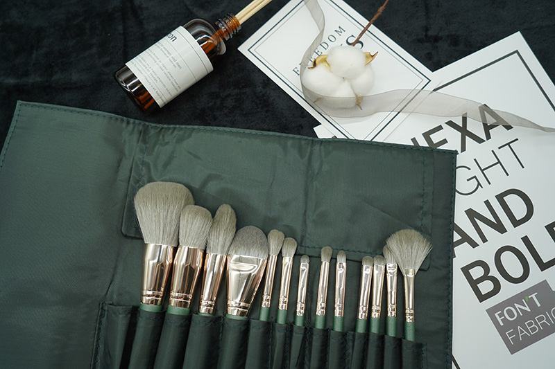 High Good Quality Low Moq Rose Gold Green Double Head Flat Eye Brow Shadow Contour Blending Brushes Full Kit Set Makeup Brush