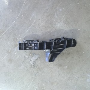 Toyota RX350H RX500H Rear Taillight <b>Bracket</b> 52563 52562 48040 <b>Plastic</b> Mounting <b>Bracket</b> for Car Light Fixing - Product Image 3