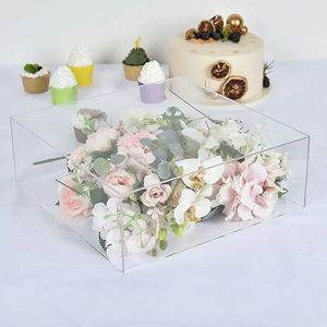 Support de gâteau en acrylique transparent moderne |   Boîte de présentation de cadeau de mariage personnalisée avec base gravée au laser - Product Image 2