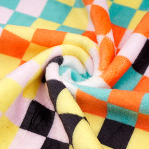 Tela de satén con respaldo polar de franela estampada a cuadros de peso pesado de piel suave para Charm Pack Squares - Product Image 6