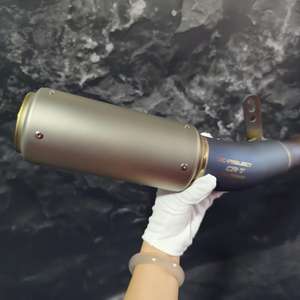 Pot d'échappement de moto en alliage de titane modifié, compatible avec Kawasaki ZX6R modèle 2024 636, disponible en bleu/argent - Product Image 3