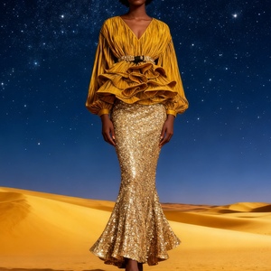 ชุดเซ็ตแฟชั่น 2 ชิ้น สไตล์แอฟริกัน เสื้อแขนกระดิ่ง คอวี แต่งระบายชายเสื้อ ผ้ามันวาว พร้อมกระโปรงปักเลื่อมเอวสูงสำหรับผู้หญิง - Product Image 4