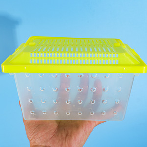 Jaula para transporte de reptiles Caja de cría y transporte de plástico para mascotas pequeñas Transpirable resistente a mordeduras a prueba de golpes - Product Image 4