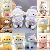 Peluches d'ours de 20-25 cm pour machines à griffes et jeux de récompenses, motifs de dessins animés variés, sac en maille polyester, vente en gros en vrac