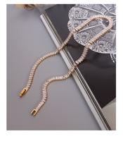 Collier de luxe en acier inoxydable plaqué or 18 carats avec chaîne pavée de diamants Collier ras du cou rectangulaire en acier au titane avec griffes en zircon