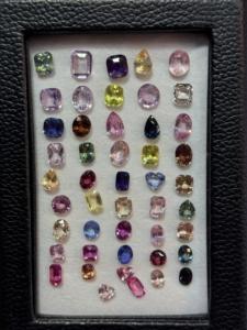 Venta Caliente de Zafiros Naturales Sin Tratar en Lotes, Colores Vibrantes, Formas Mixtas, Zafiros Naturales Sin Tratar al por Mayor - Product Image 5