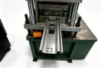 Machine de formage de rouleaux pour portes à enroulement hydrauliques entièrement personnalisées de haute précision