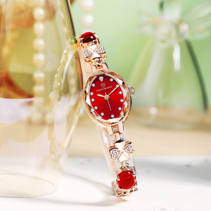 Reloj de cuarzo, reloj de nicho de lujo asequible, reloj de pulsera moderno, impermeable y decorado con esmeraldas para mujer - Product Image 3