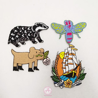 Haute qualité grande taille Anime tigre Merrow bord broderie Patch à la main découpé au Laser PVC & PU rond thermocollant pour vêtements