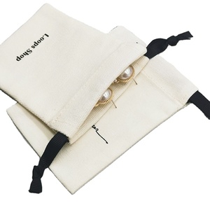 Bolsas de Algodón y Terciopelo Personalizadas para Bolsos, Bolsas de Regalo de Lujo con Cordón - Product Image 1