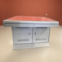 Salle informatique personnalisable pour table de console centrale avec design de coque de logement, fabriquée à Húnan, Chine